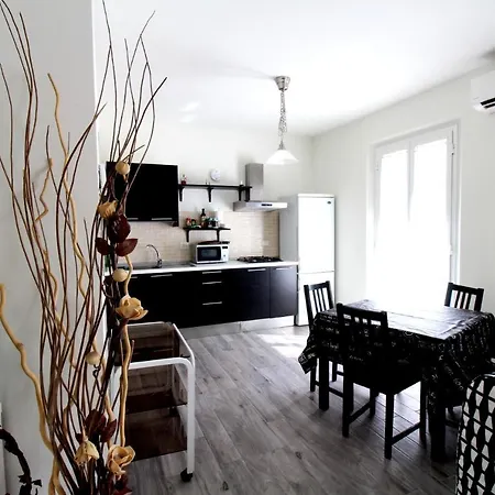 La Casa Del Darda Апартаменты Анкона